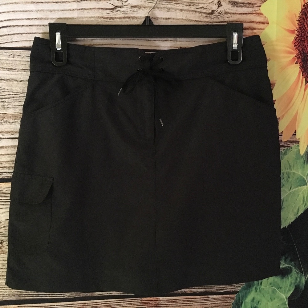Izod skort